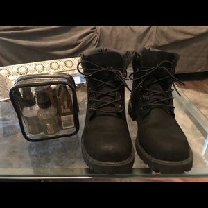 Black suede Timberland boots